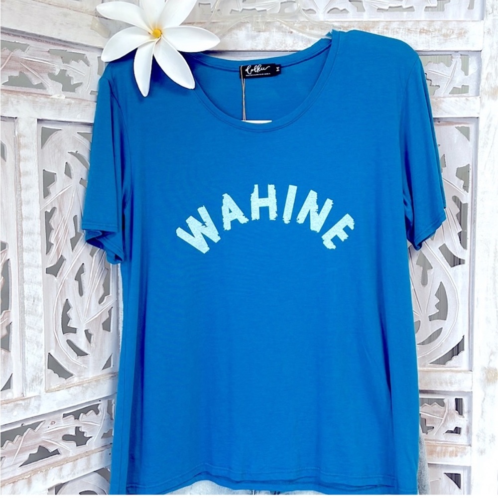 ❤️ Dolkii Hawaii Exclusive Wahine Tee Size Medium NWOT - Picture 3 of 3
